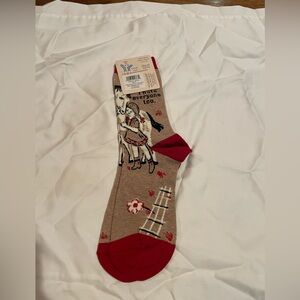 20% off today! Or make an offer! 

Blue Q women’s “I hate everyone too” socks